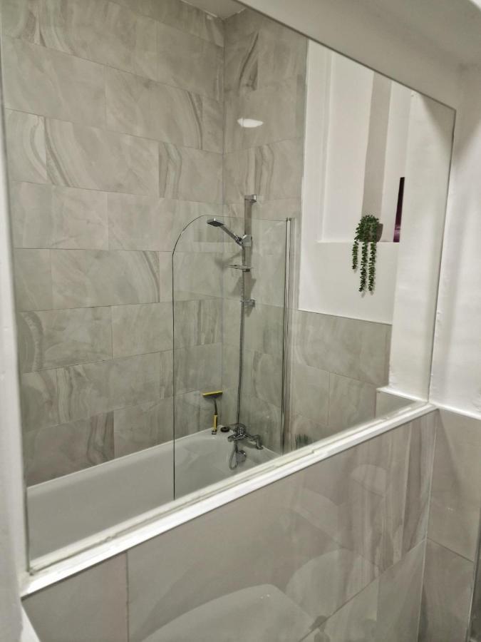 Spacious 4 Bedrooms Apartment For 10 Near Marble Arch London Exterior foto